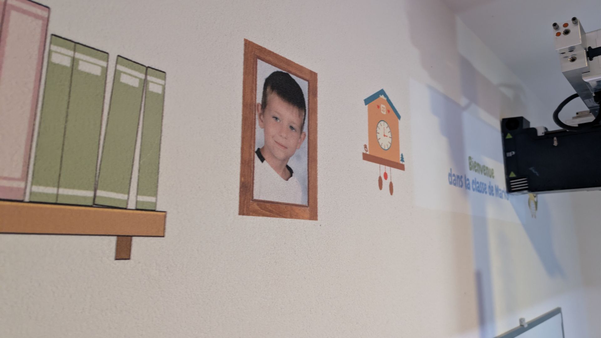 Impression murale personnalisée pour chambre d’enfant thème salle de classe